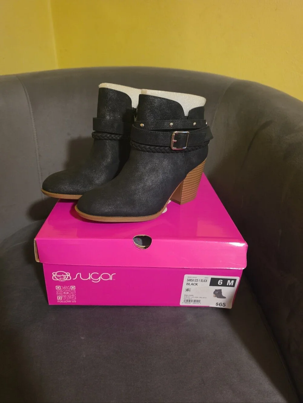 NIB Sugar Womens Size 6 Sansa Stacked Black Heel Booties Boots Buckle Accent